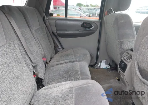 2003 Chevrolet Trailblazer Ls z USA, uszkodzony, nr VIN 1GNDT13S032237177